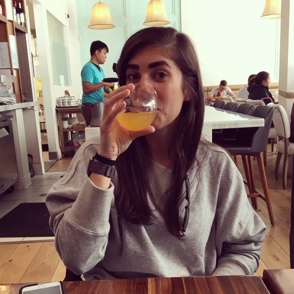 Meet your Posher, Elena